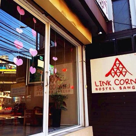 Link Corner Hostel Bangkok Exteriör bild