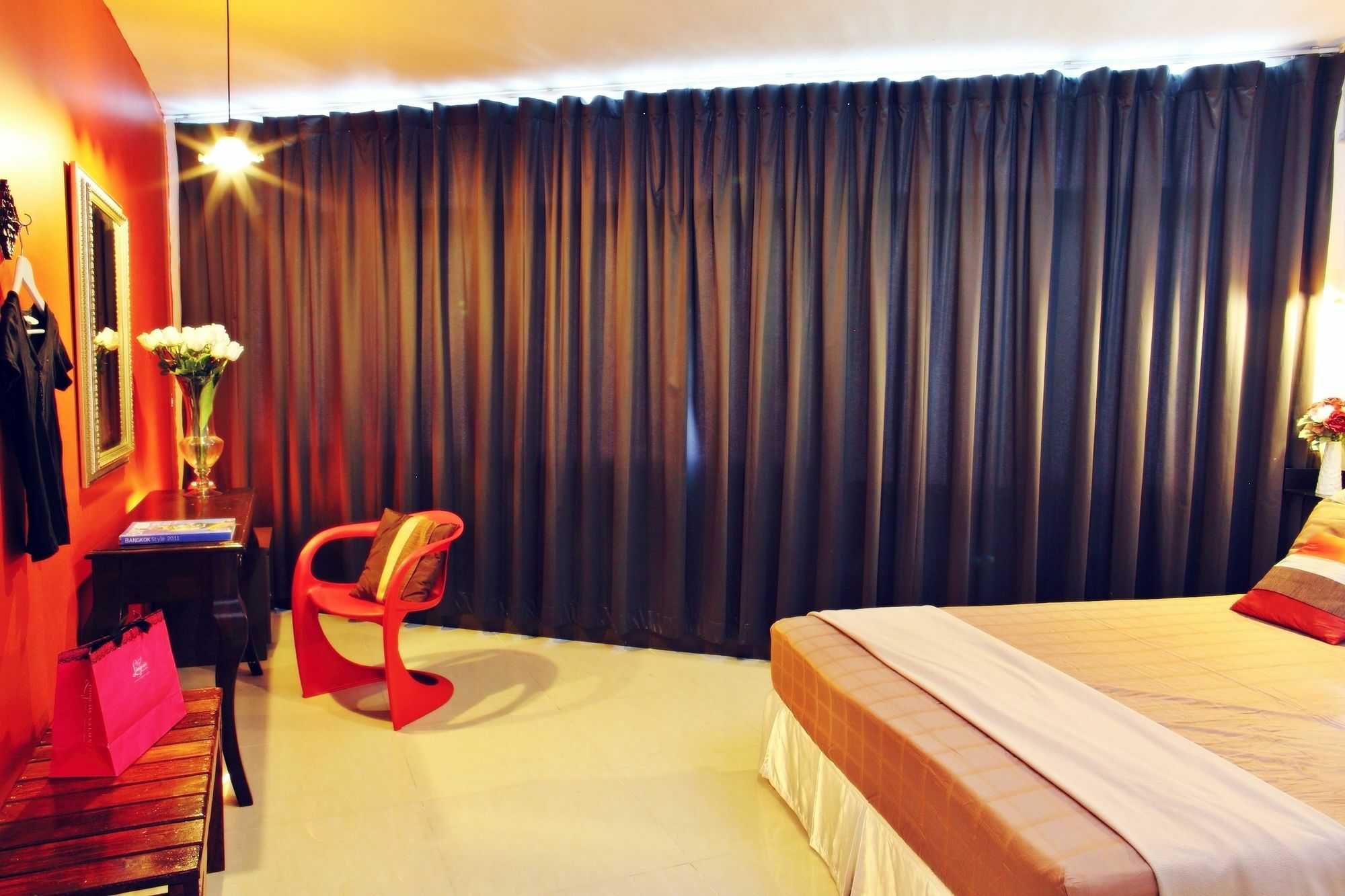 Link Corner Hostel Bangkok Exteriör bild