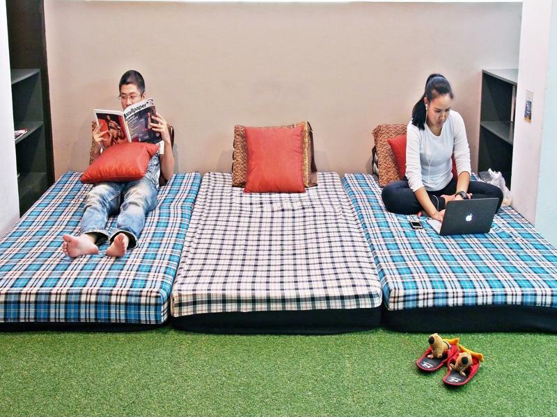 Link Corner Hostel Bangkok Exteriör bild